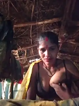 Snapshot of Rajni_hote chatting on December 2025 04:43:01 AM Rajni hote online show from December 2025 04:43:01 AM