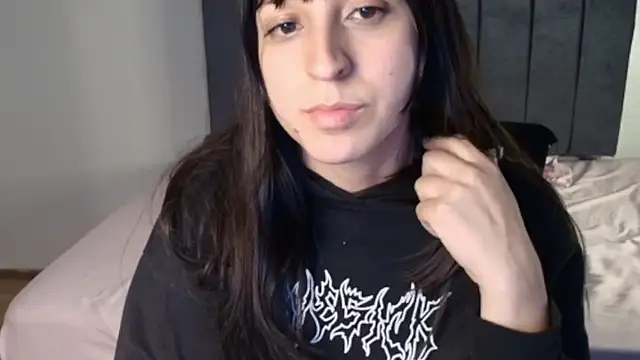 Sofii unicorn online show from April 2026 03:48:02 AM