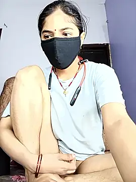 Snapshot of Curvy_Kavya chatting on January 2026 01:37:02 PM Curvy Kavya online show from January 2026 01:37:02 PM