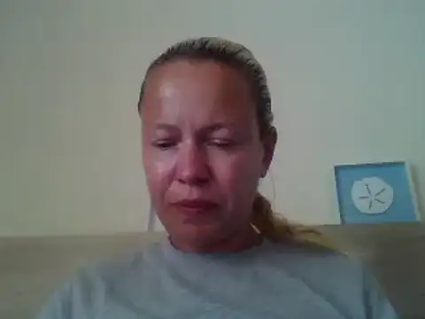 jennyblondeuk online show from May 2026 06:13:01 PM