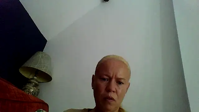 jennyblondeuk online show from July 2026 12:59:01 PM