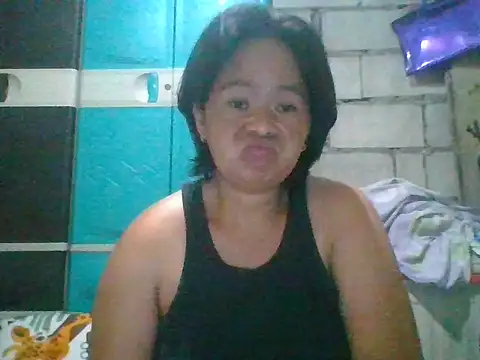 Snapshot of Wetmama_69 chatting on March 2026 11:02:01 PM Wetmama 69 online show from March 2026 11:02:01 PM