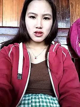 Snapshot of Money_moneylove chatting on January 2026 05:44:01 AM Money moneylove online show from January 2026 05:44:01 AM