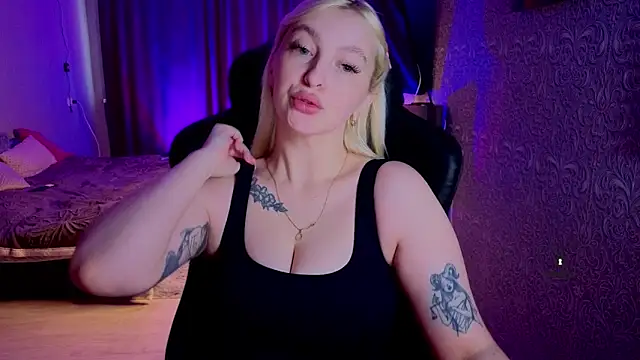 Eva Vibe  online show from May 2026 04:09:02 AM