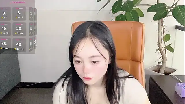 Yuer-77 online show from February 2026 01:05:01 PM