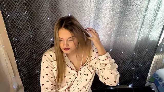 EmllyLighty online show from January 2026 09:24:02 AM