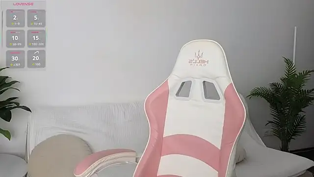 Snapshot of JesseCaits chatting on January 2026 07:34:01 AM JesseCaits online show from January 2026 07:34:01 AM