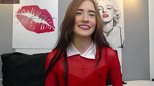 Snapshot of priya_tara chatting on February 2026 11:51:01 AM priya tara online show from February 2026 11:51:01 AM