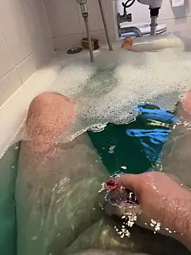 Snapshot of passatwind chatting on January 2026 02:52:02 PM passatwind online show from January 2026 02:52:02 PM