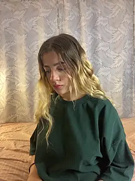 Snapshot of cute_emmma chatting on February 2026 11:27:01 AM cute emmma online show from February 2026 11:27:01 AM