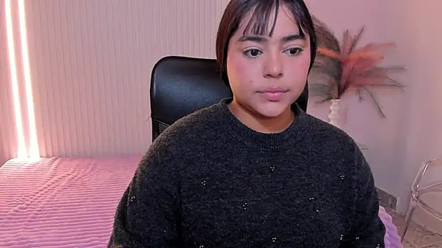 Snapshot of CelesteMoon5 chatting on February 2026 03:58:01 AM CelesteMoon5 online show from February 2026 03:58:01 AM