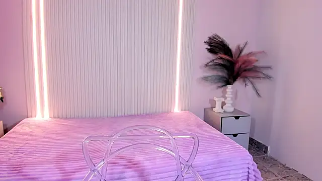 Snapshot of CelesteMoon5 chatting on February 2026 04:41:02 AM CelesteMoon5 online show from February 2026 04:41:02 AM