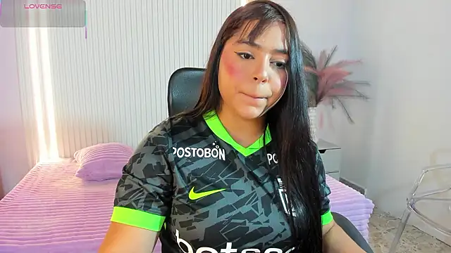 Snapshot of CelesteMoon5 chatting on February 2026 03:05:01 AM CelesteMoon5 online show from February 2026 03:05:01 AM