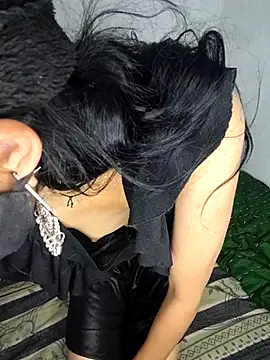 miss siya 00 online show from January 2026 01:18:01 AM