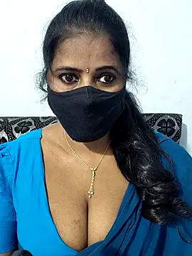 Snapshot of siri_tamiltelugu chatting on January 2026 04:42:01 PM siri tamiltelugu online show from January 2026 04:42:01 PM