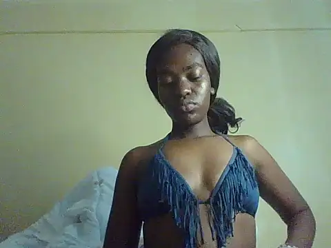 Snapshot of Sexxy_paid chatting on February 2026 05:00:02 AM Sexxy paid online show from February 2026 05:00:02 AM