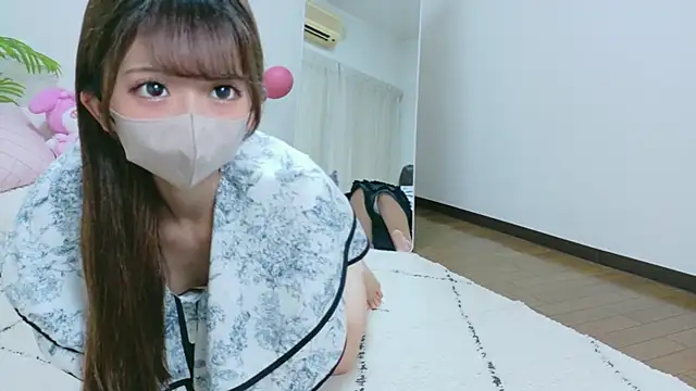 Snapshot of Kiki-jpn chatting on June 2026 06:07:01 AM Kiki-jpn online show from June 2026 06:07:01 AM