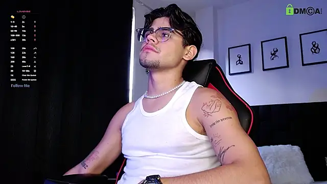 isaac saenzs online show from February 2026 10:32:02 PM