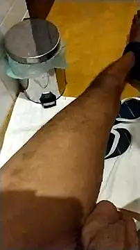 Snapshot of Novinhoie chatting on February 2026 09:32:01 PM Novinhoie online show from February 2026 09:32:01 PM