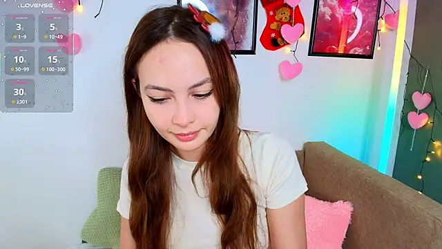 Snapshot of Adele_Farrell chatting on December 2025 01:58:02 AM Adele Farrell online show from December 2025 01:58:02 AM