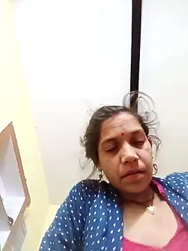 Snapshot of Karishma_singh chatting on February 2026 08:23:01 PM Karishma singh online show from February 2026 08:23:01 PM