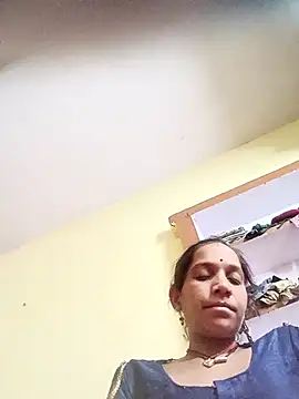 Snapshot of Karishma_singh chatting on February 2026 02:46:02 PM Karishma singh online show from February 2026 02:46:02 PM