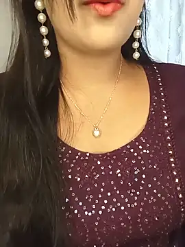 Deshi bhabhi143 online show from June 2026 06:25:01 AM