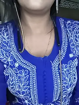 Deshi bhabhi143 online show from July 2026 06:00:02 AM