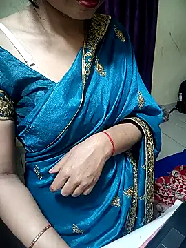 Snapshot of Priya-Sarma chatting on February 2026 09:07:01 PM Priya-Sarma online show from February 2026 09:07:01 PM