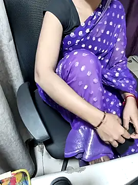 Snapshot of Priya-Sarma chatting on February 2026 09:08:01 PM Priya-Sarma online show from February 2026 09:08:01 PM