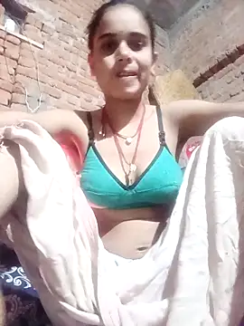 Snapshot of Fency_Love143 chatting on January 2026 12:14:02 AM Fency Love143 online show from January 2026 12:14:02 AM