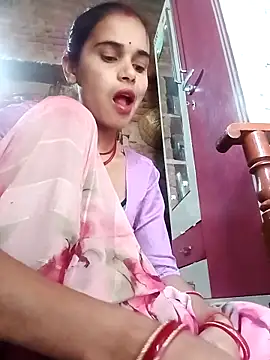 Snapshot of Fency_Love143 chatting on February 2026 10:32:02 AM Fency Love143 online show from February 2026 10:32:02 AM