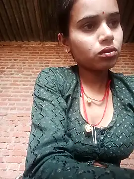 Snapshot of Fency_Love143 chatting on February 2026 11:28:01 AM Fency Love143 online show from February 2026 11:28:01 AM