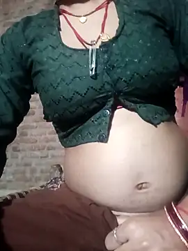 Snapshot of Fency_Love143 chatting on March 2026 03:51:01 PM Fency Love143 online show from March 2026 03:51:01 PM