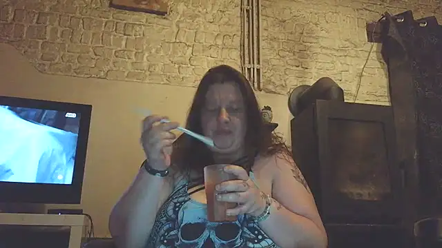 tigresse3 online show from May 2026 10:52:02 PM