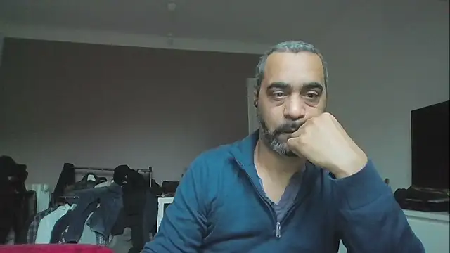 Snapshot of masterskorp chatting on January 2026 09:11:02 AM masterskorp online show from January 2026 09:11:02 AM