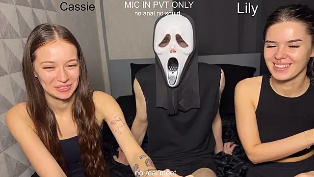 girls secrets online show from February 2026 11:29:01 AM