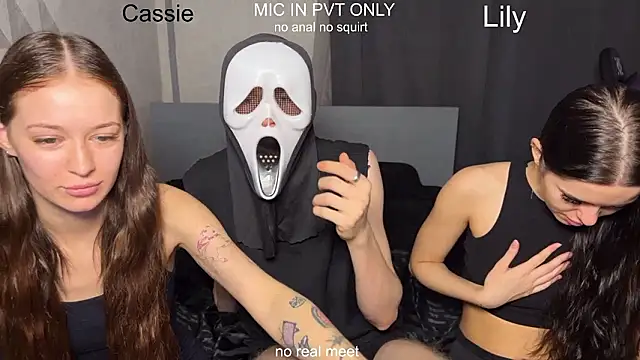 girls secrets online show from February 2026 11:22:02 AM