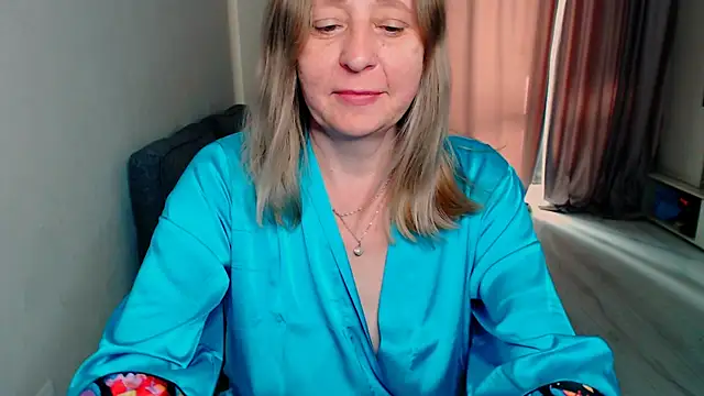 Snapshot of MiLenaMilf chatting on May 2026 05:15:02 AM MiLenaMilf online show from May 2026 05:15:02 AM