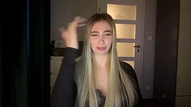 TeenLily online show from April 2026 05:43:02 PM