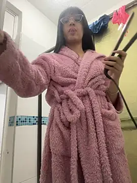 Snapshot of ValentinaEvanz chatting on January 2026 05:49:02 PM ValentinaEvanz online show from January 2026 05:49:02 PM