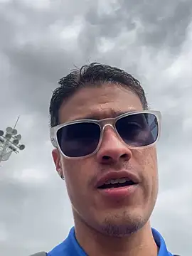 Snapshot of Latin_Paisa_Boy chatting on February 2026 03:21:01 PM Latin Paisa Boy online show from February 2026 03:21:01 PM