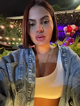 Snapshot of Irina_Velvett chatting on February 2026 01:02:02 AM Irina Velvett online show from February 2026 01:02:02 AM