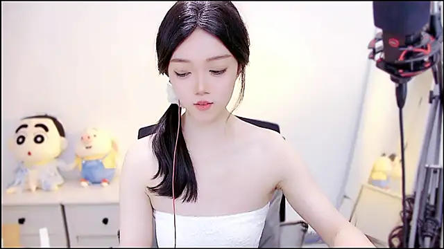 Cindy-dd online show from July 2026 02:25:02 PM