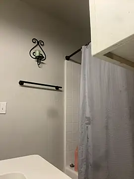 Trippyyb28 online show from February 2026 07:48:01 AM