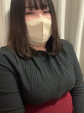 Snapshot of Mikami_00122 chatting on January 2026 01:17:02 PM Mikami 00122 online show from January 2026 01:17:02 PM