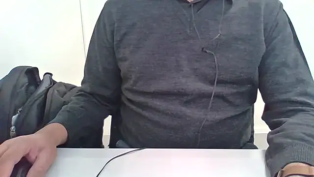 Snapshot of Moreno_Casado_Safado chatting on January 2026 12:54:01 PM Moreno Casado Safado online show from January 2026 12:54:01 PM