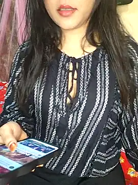 Saumyy online show from April 2026 04:52:01 PM