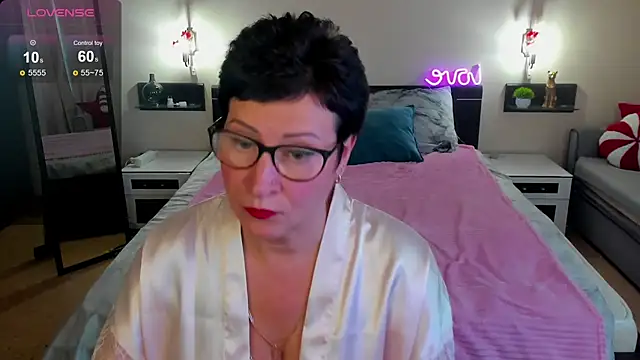 JennyMons online show from June 2026 07:57:01 AM