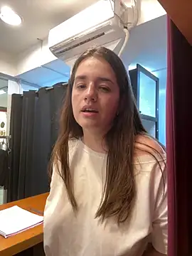 Snapshot of lele202526 chatting on March 2026 06:08:01 PM lele202526 online show from March 2026 06:08:01 PM